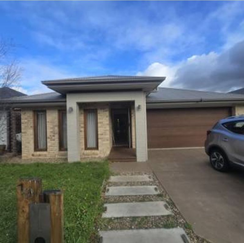 10 Riberry Street Gregory Hills, NSW 2557