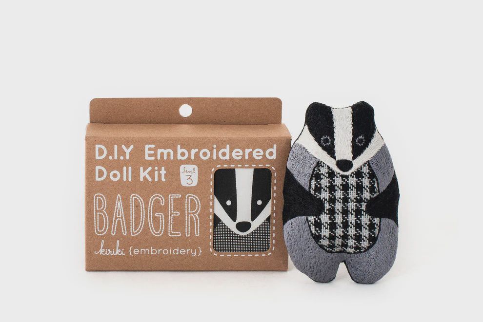 Badger - Embroidery Kit