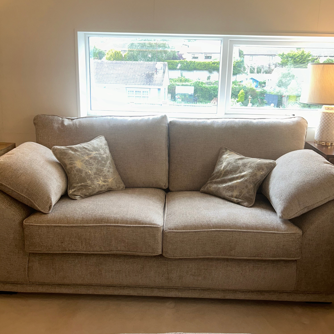 The Manhattan Sofa | 1 seater |