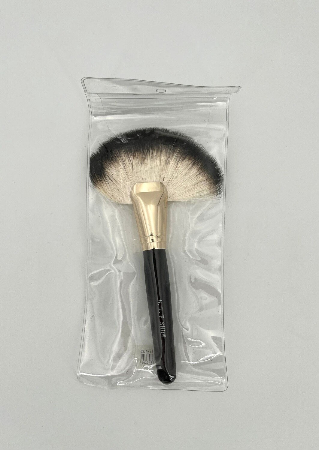 Fan Brush make-up kwast zwart