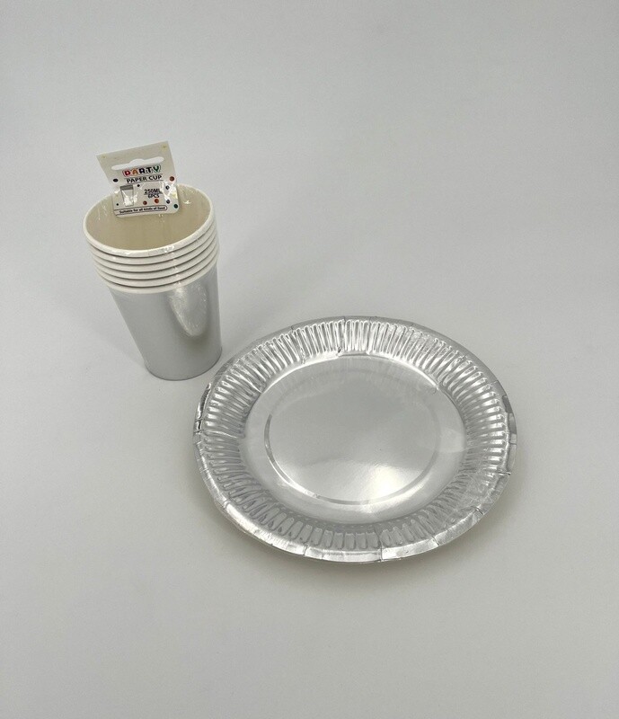 Feestborden en bekers Zilver
