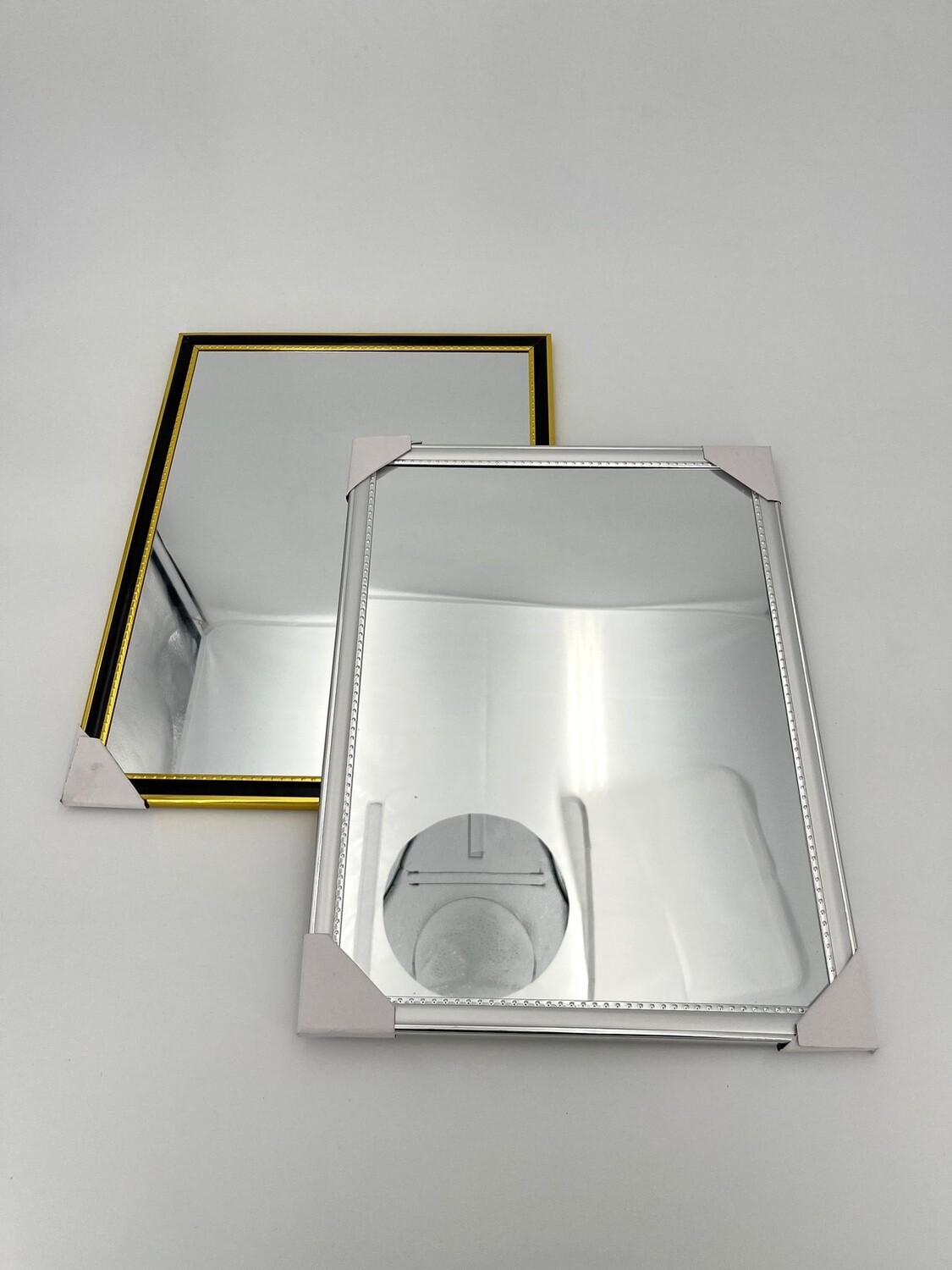 Spiegel 26 bij 34 cm
