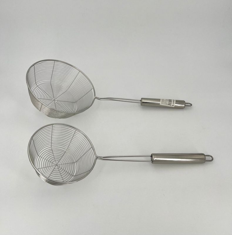 Schuimspaan 14 en 18 cm
