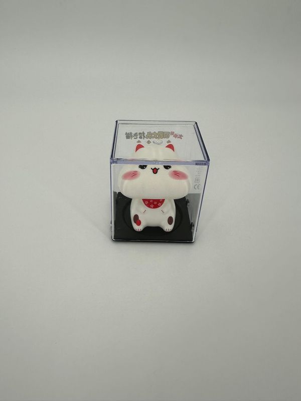 Lucky Cat Bobble Head Wit