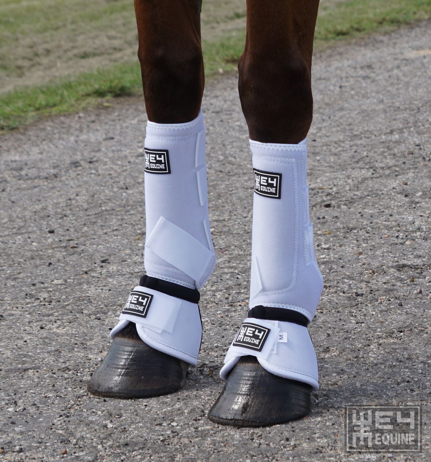 Sport Boots, Size: S, Boot: Front, Color: White