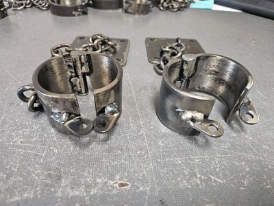 50% OFF - Wall Mounted Shackles