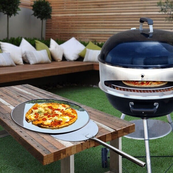 LKs Pizza &amp; Rotisserie Ring - Kettle Braai