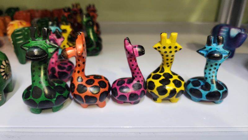 Giraffe - Stone - Multicolor (Painted)