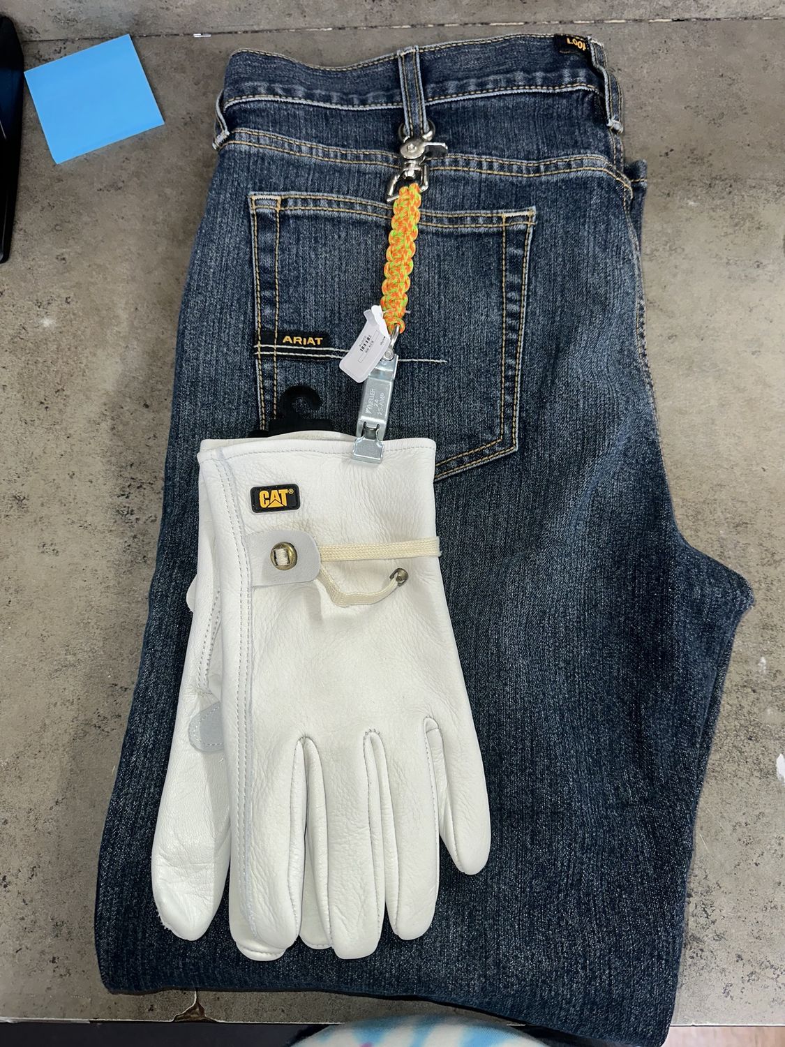 GLOVE CLIP |  HANDMADE IN USA