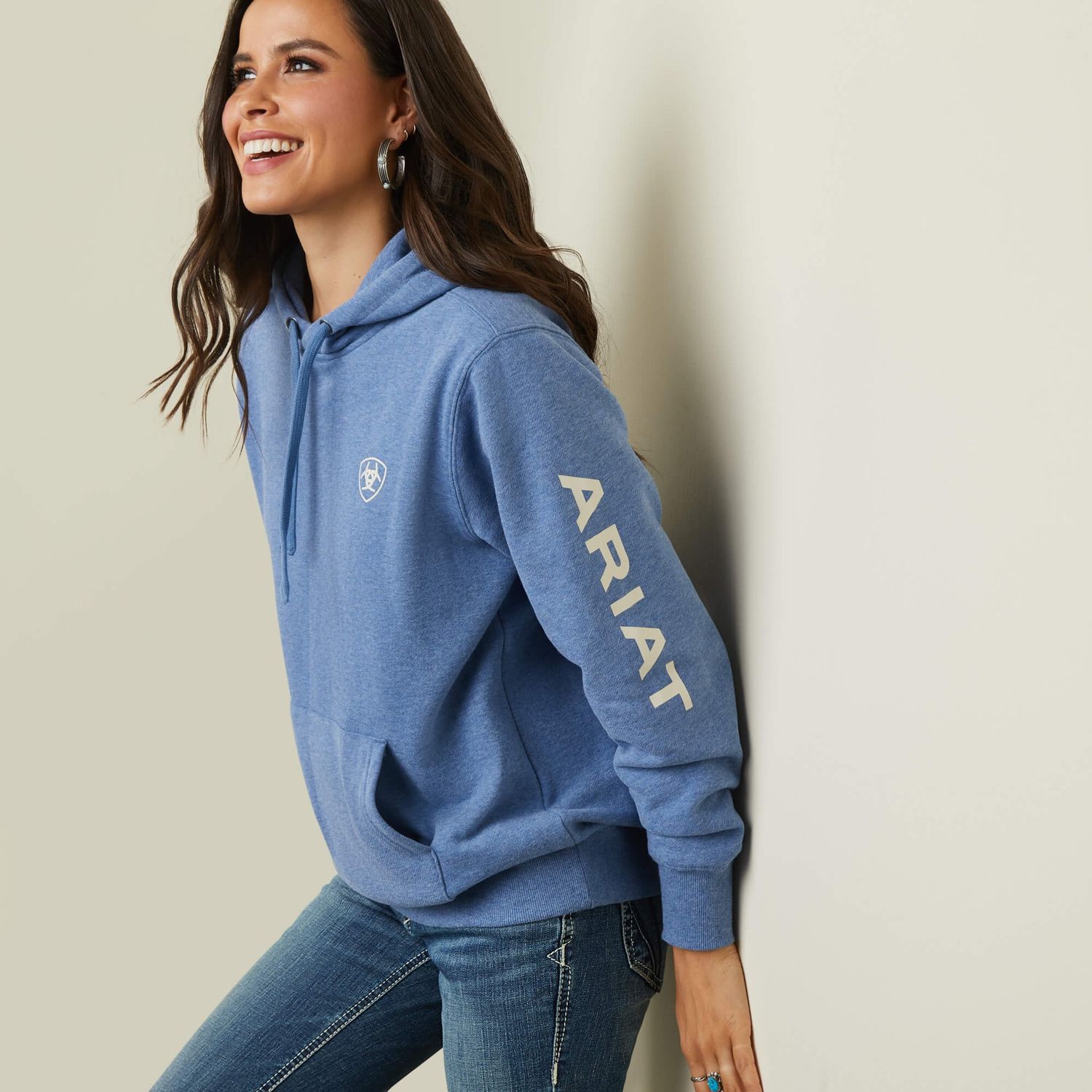 WOMEN ARIAT LOGO HOODIE 10040814, Color: BLUE, Size: SM