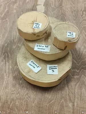 Koivukiekkoaihiot 3 kpl eri kokoja, erä 1