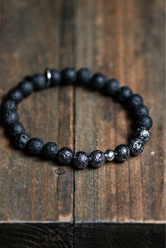 Naturstein Edelstein Armband ‚Dunkler Rebell‘ inkl. Geschenkverpackung