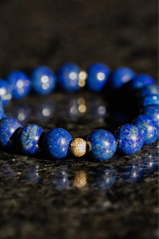 Armband „Königliche Entschlossenheit“ – Stil trifft Stärke