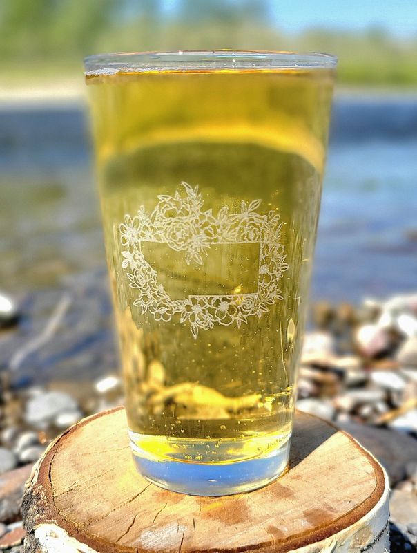 MT Floral Border Pint Glass