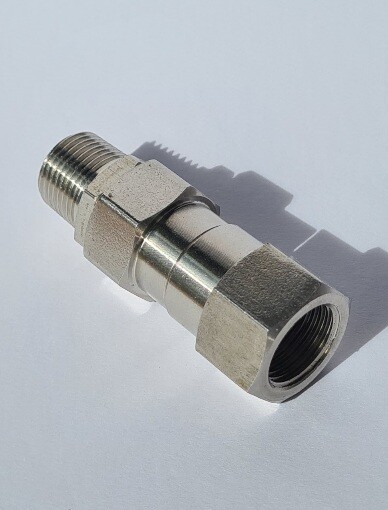 Stainless swivel