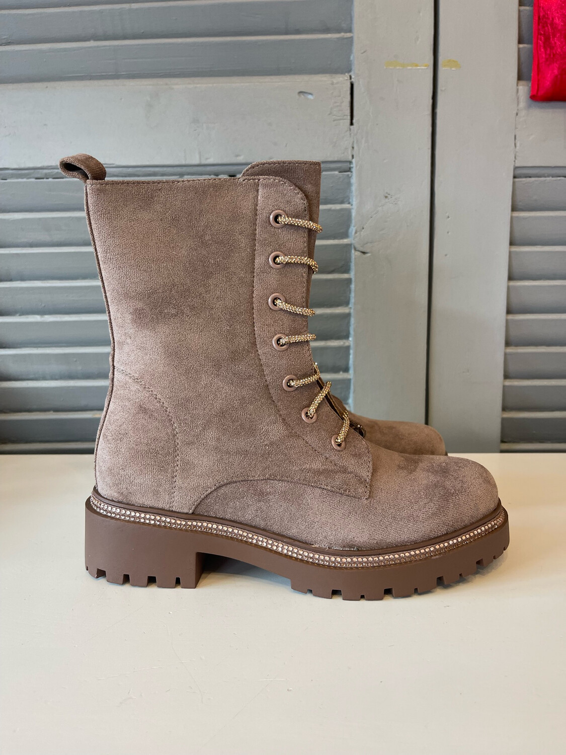 GLAM LACE UP SUEDE BOOTIES