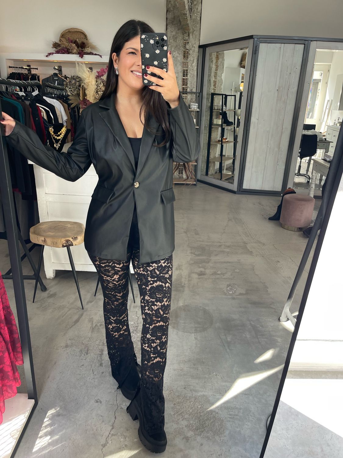 LACE FLARED PANTS
