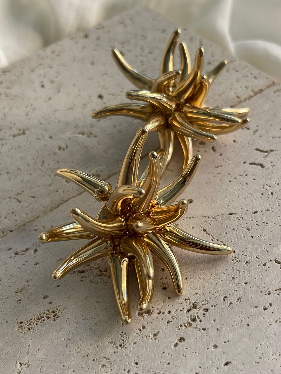 MEDUSA EARRINGS
