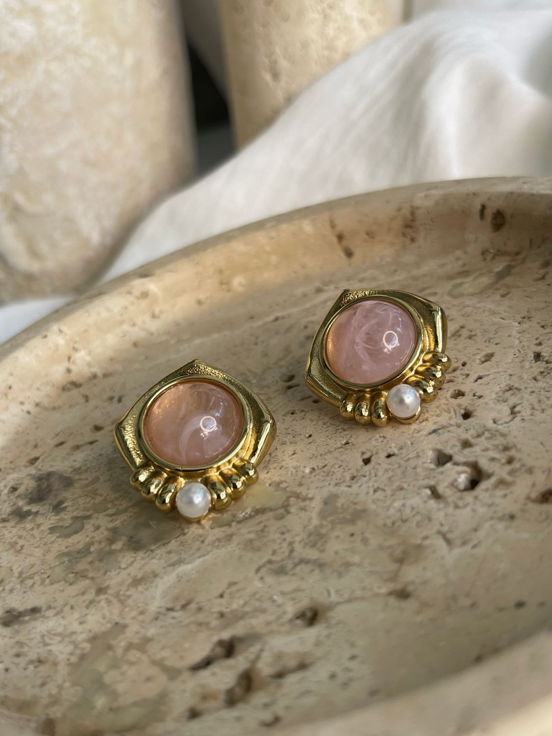 SOLAR CHIC EARRINGS