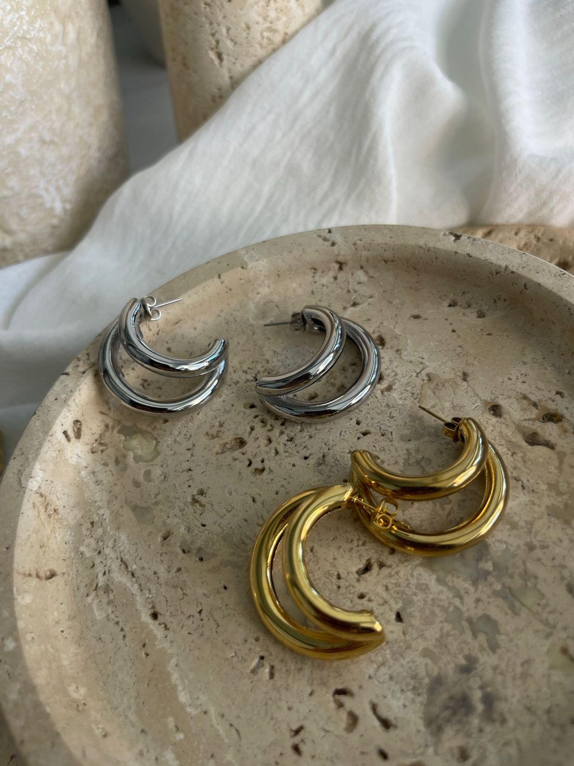DOUBLE HOOP EARRINGS