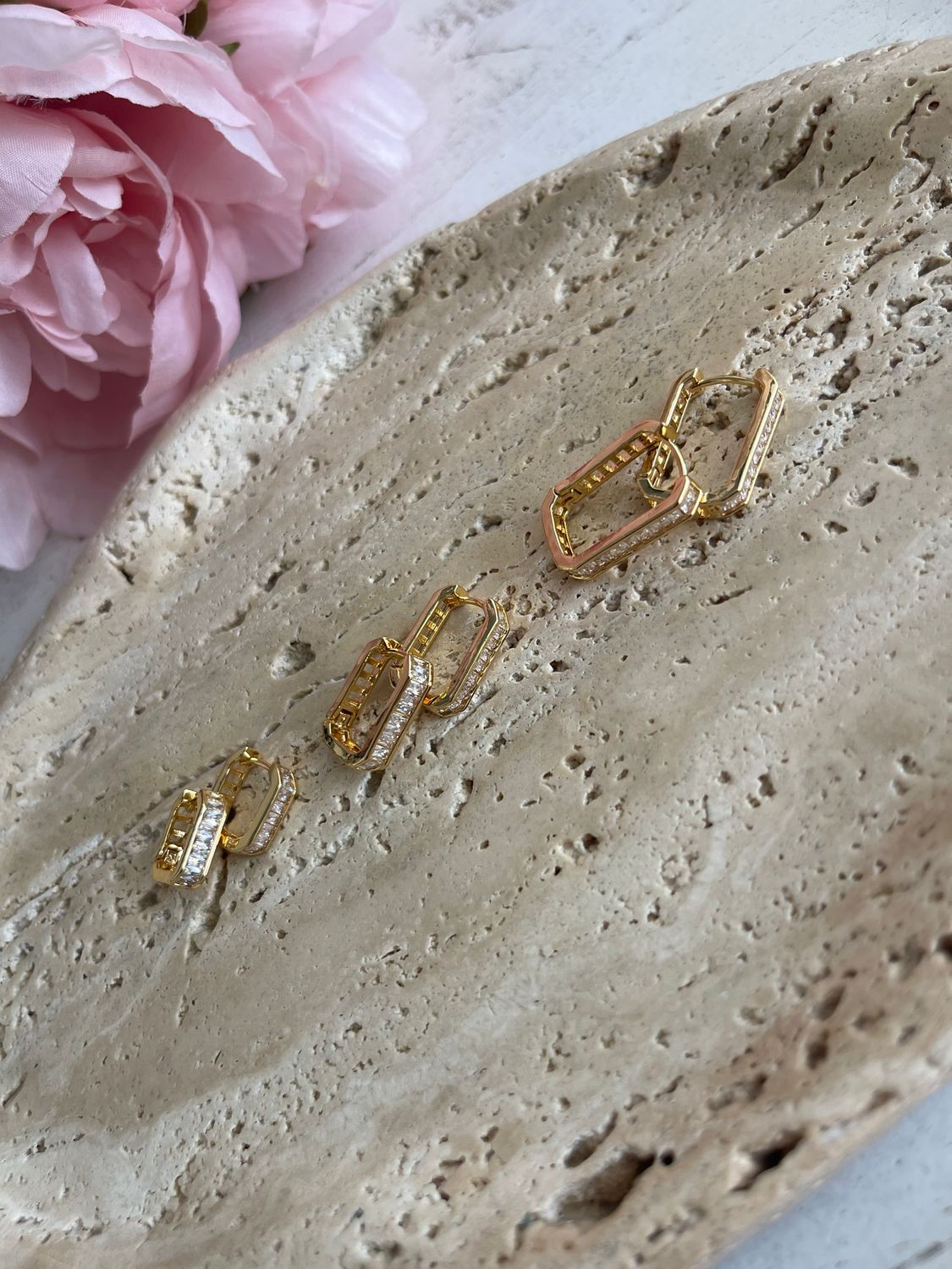 RECTANGLE GOLD HOOPS EARRINGS