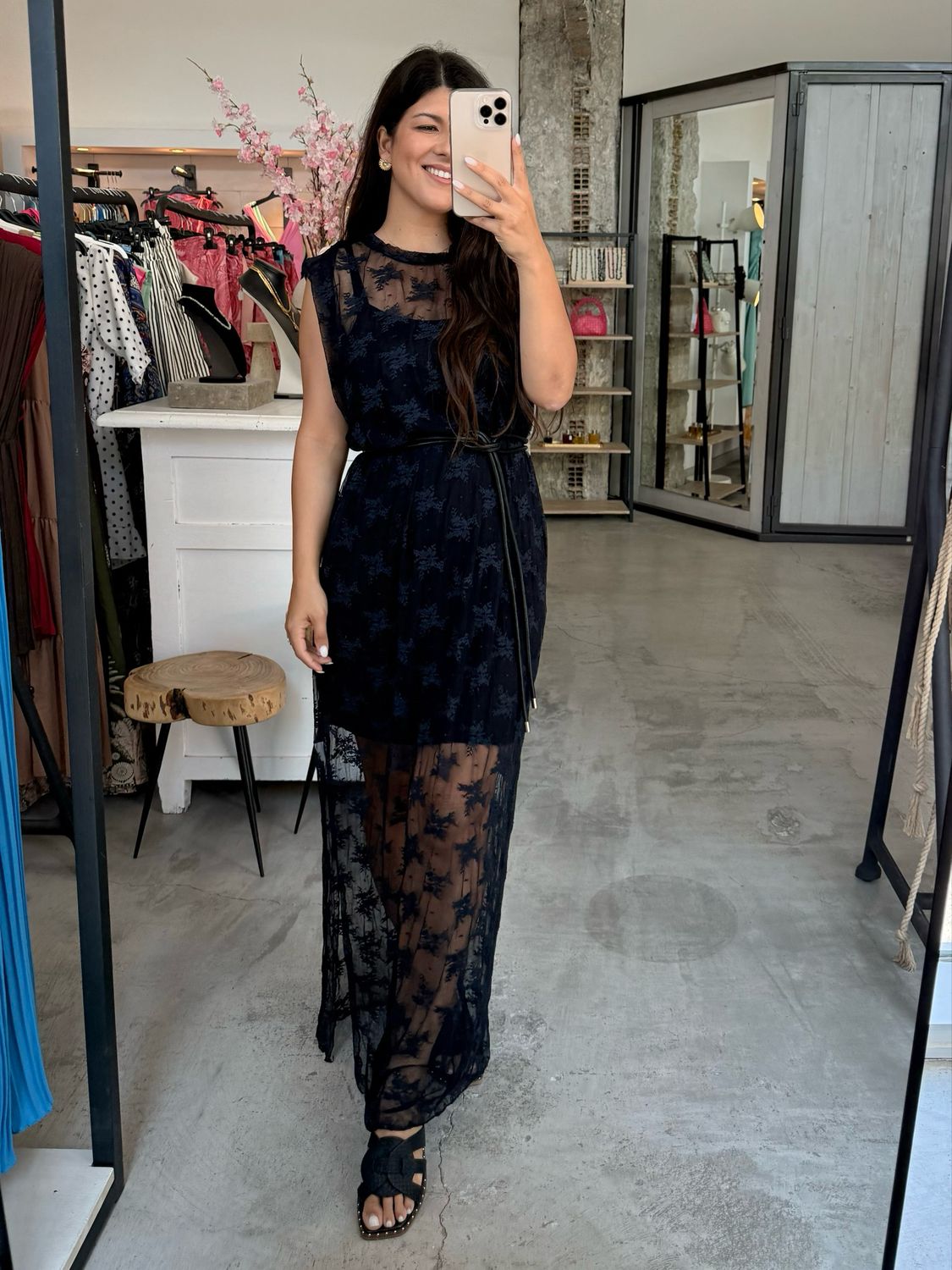 MAXI LACE DRESS