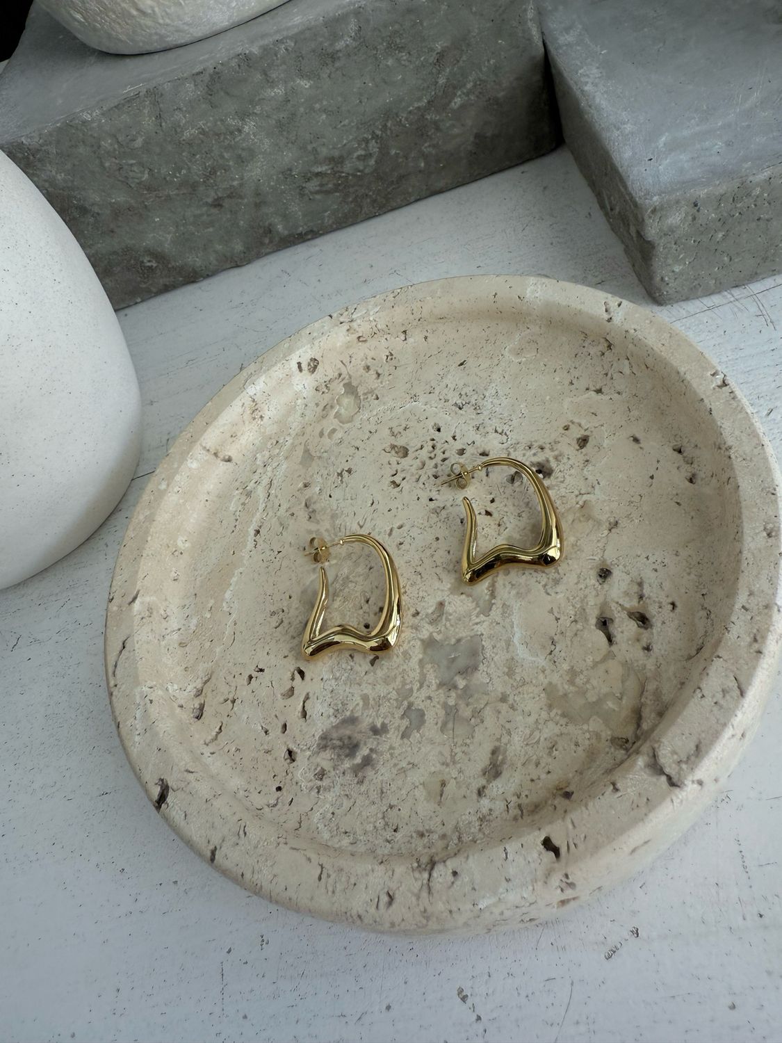 ABSTRACT HEART EARRINGS