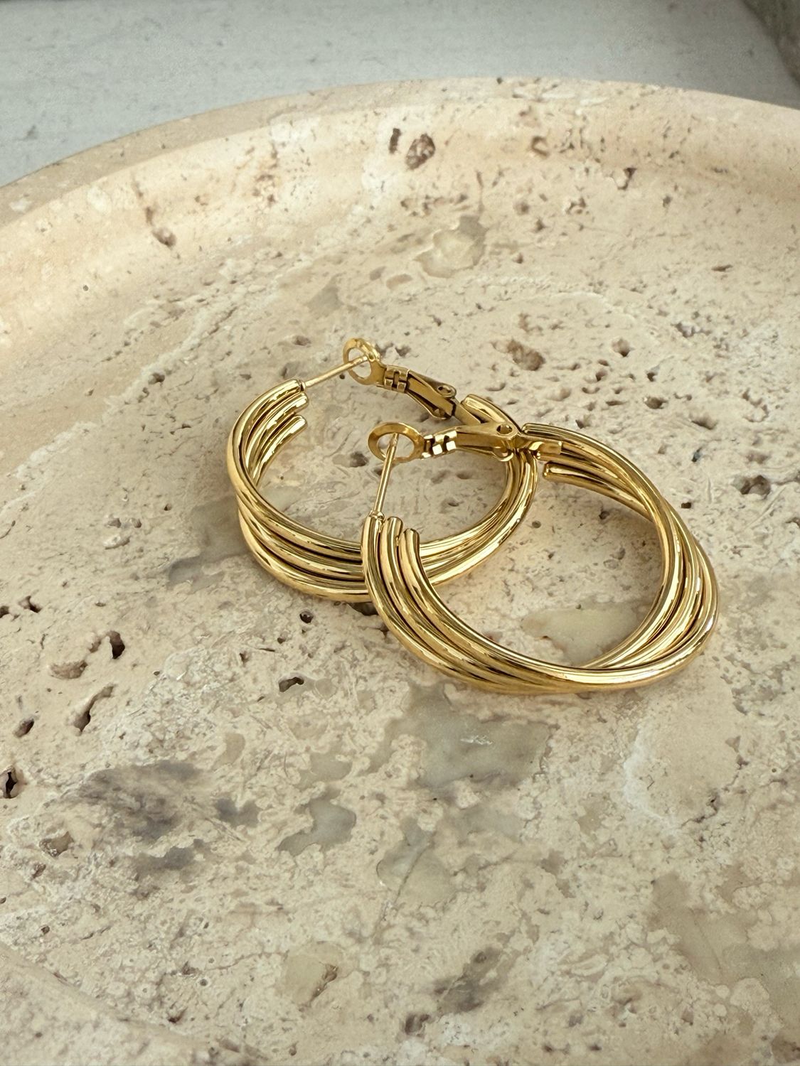 MULTI HOOPS EARRINGS