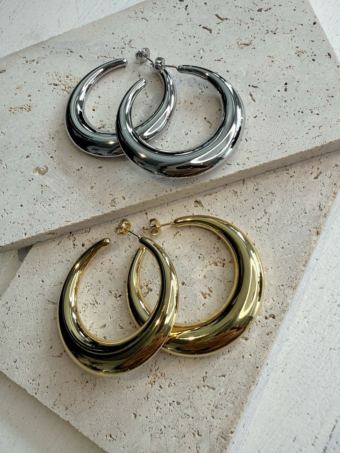CYNTHIA HOOPS EARRINGS