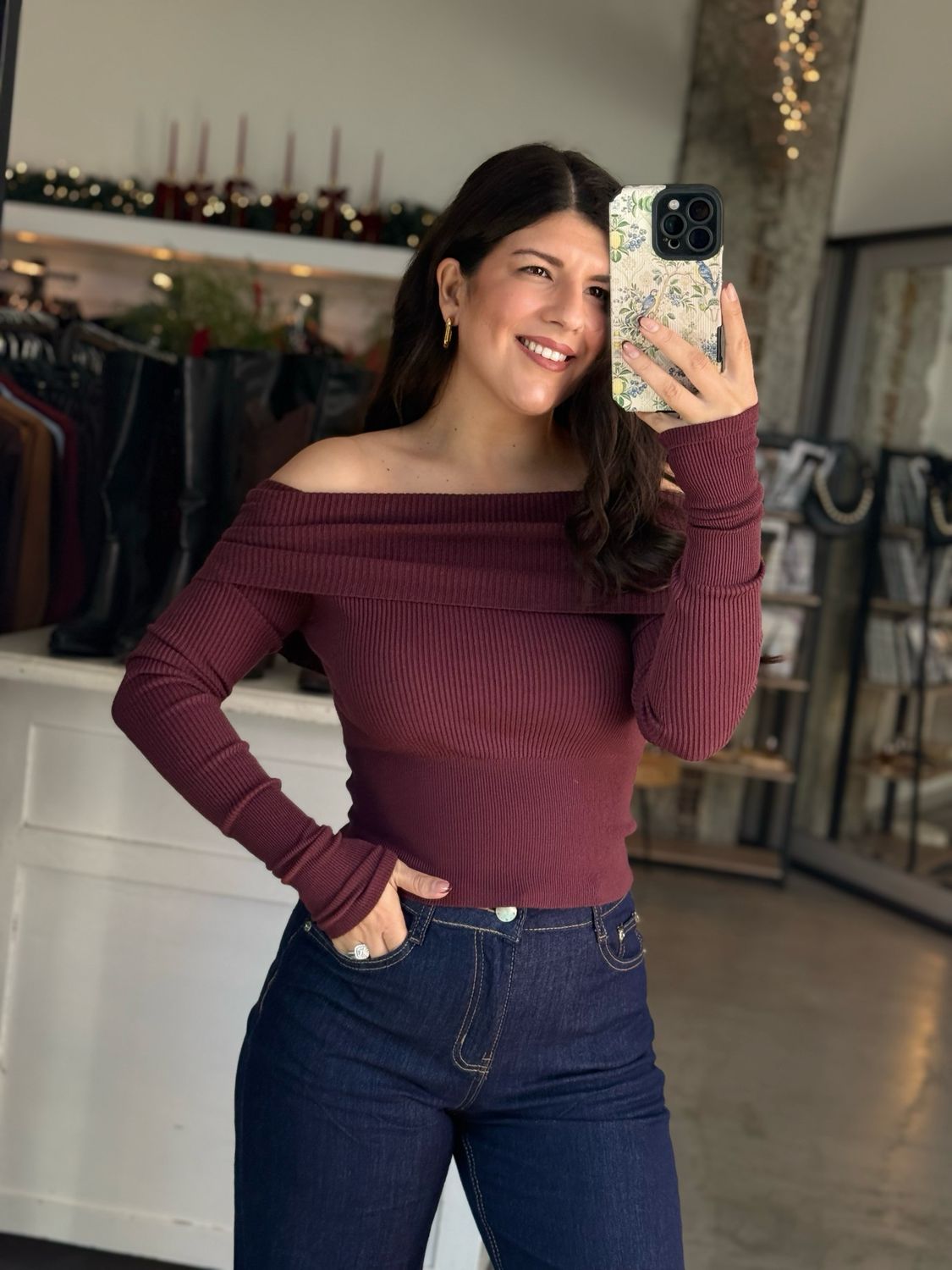 OFF SHOULDER KNITTED TOP