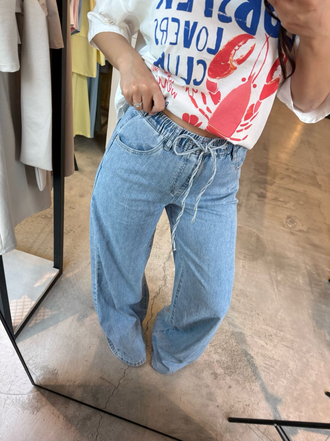 MALLENA JEANS WITH ELASTIC WAIST