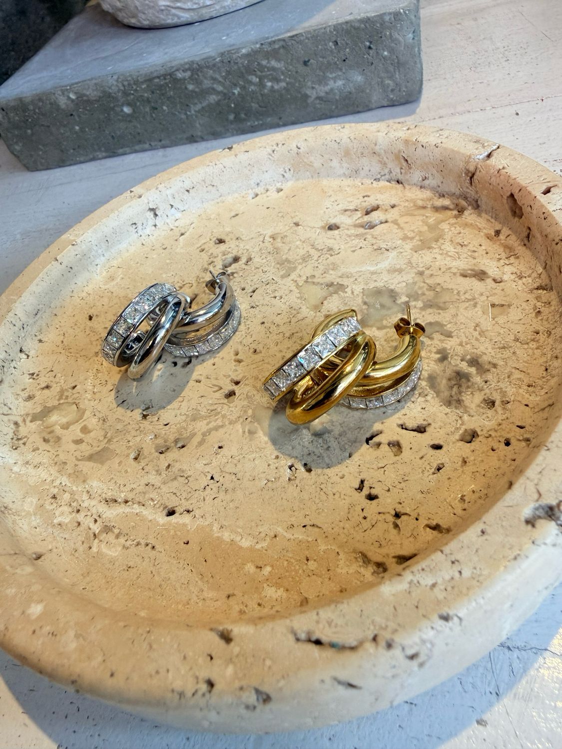 DOUBLE RHINESTONES HOOP EARRINGS