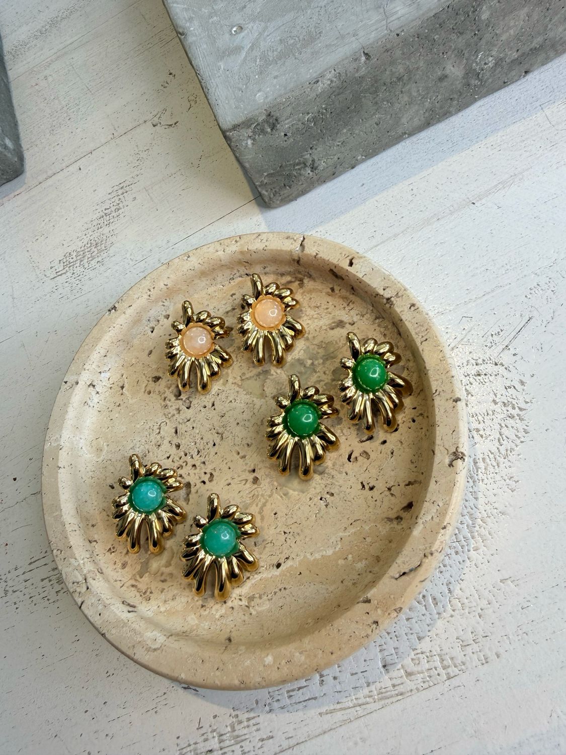 BEADED FLOWER EARRINGS