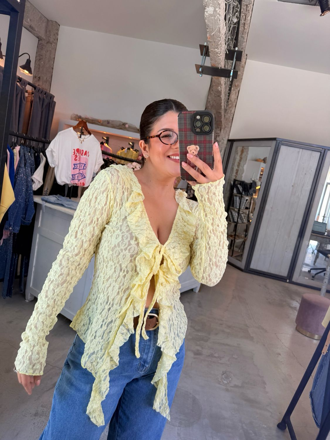 LACE ASSYMETRIC BLOUSE