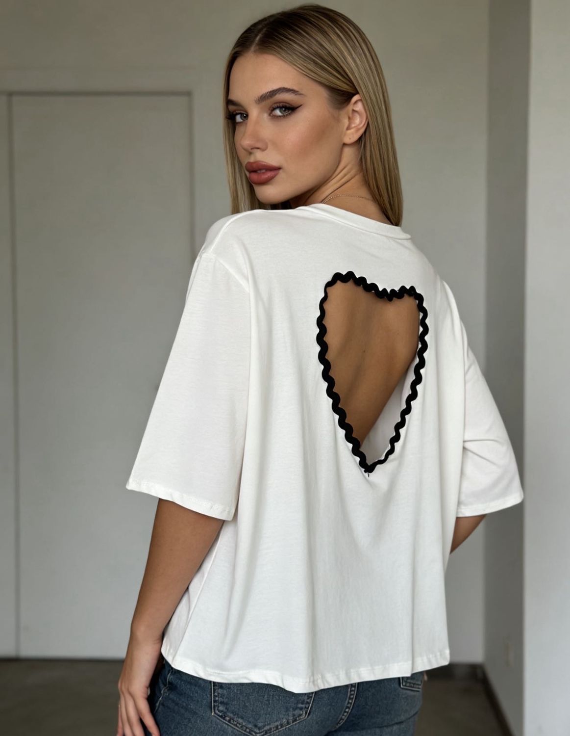 TSHIRT WITH HEART CUT OUT