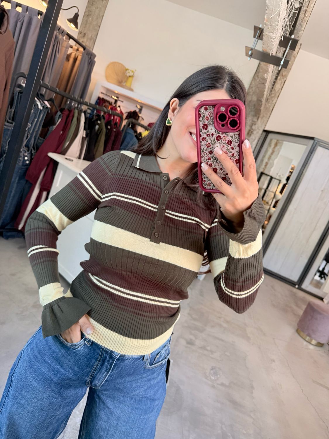 STRIPED COLLAR KNIT