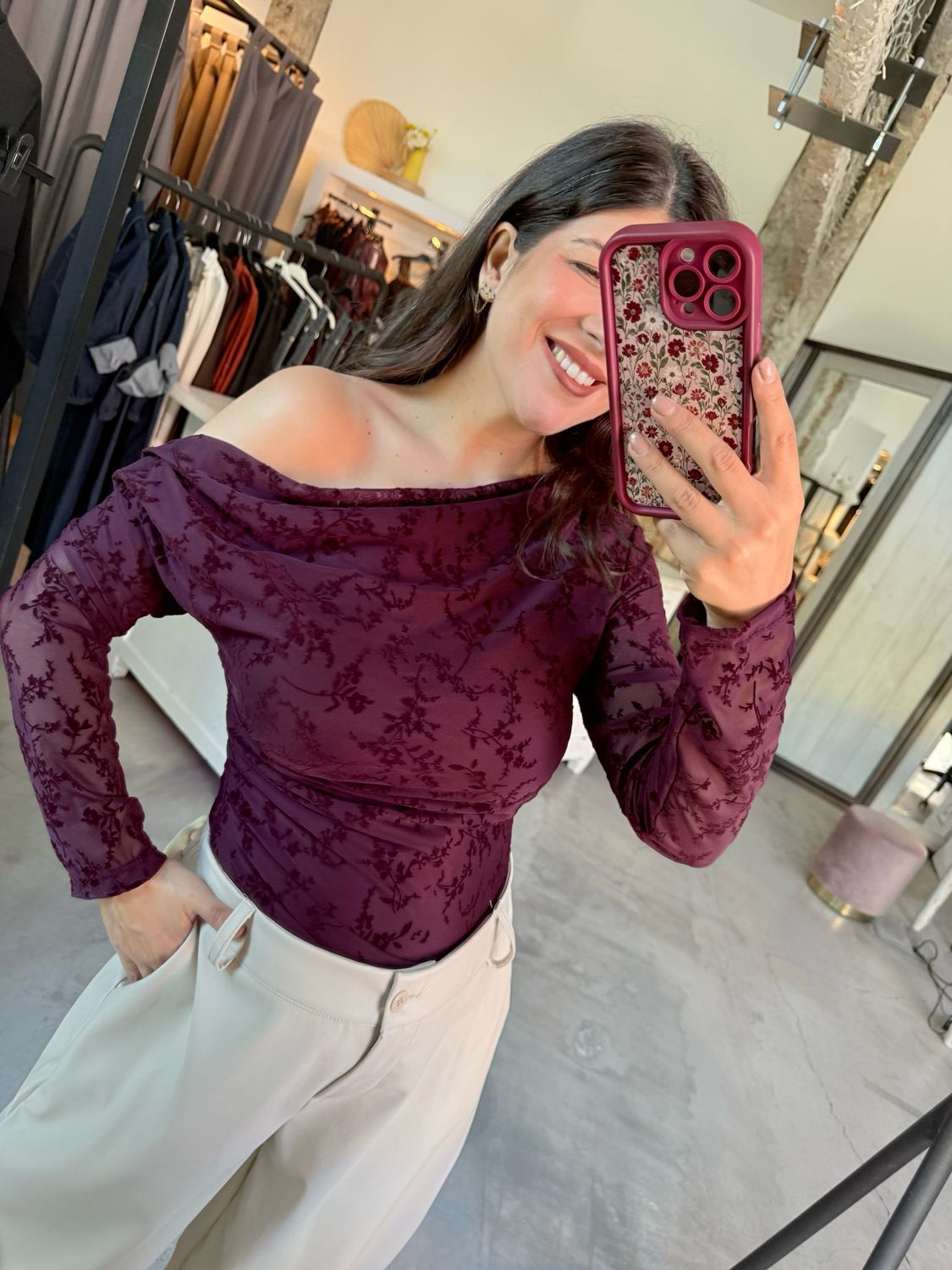 LELIA ONE SHOULDER OFF TOP