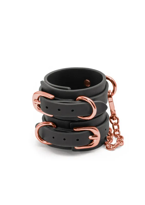 NS Novelties Bondage Couture Handboeien