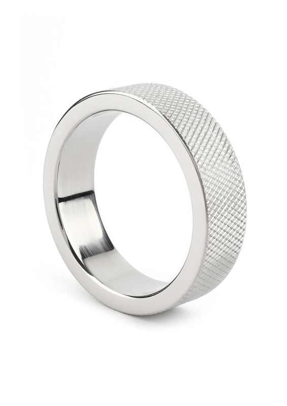 Mr. Steel Penisring CrissCross 45