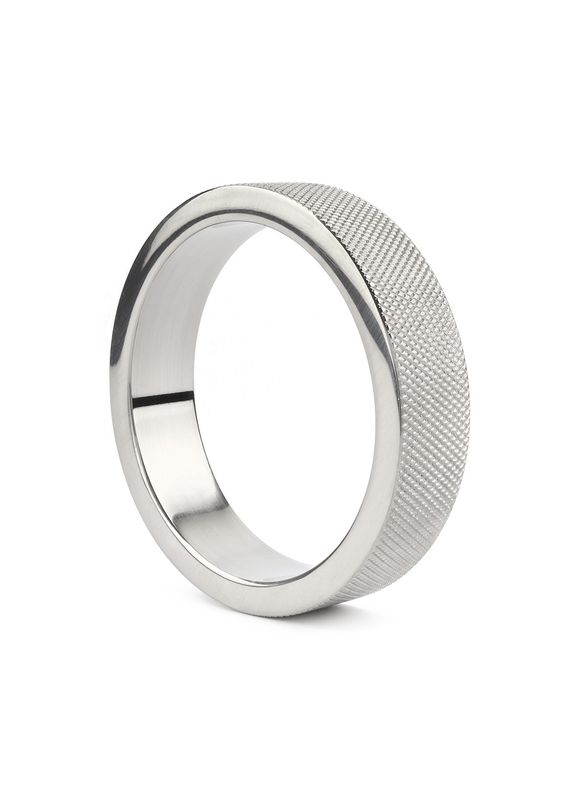 Mr. Steel Penisring CrissCross 55