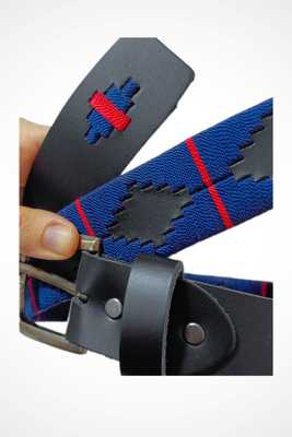 Cinturon negro 
Tejido rojo / azul
