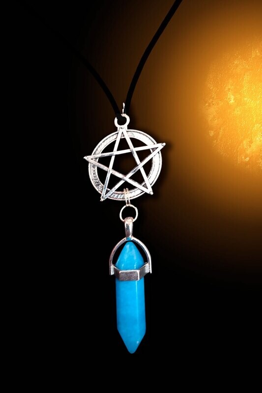 Hanora necklace