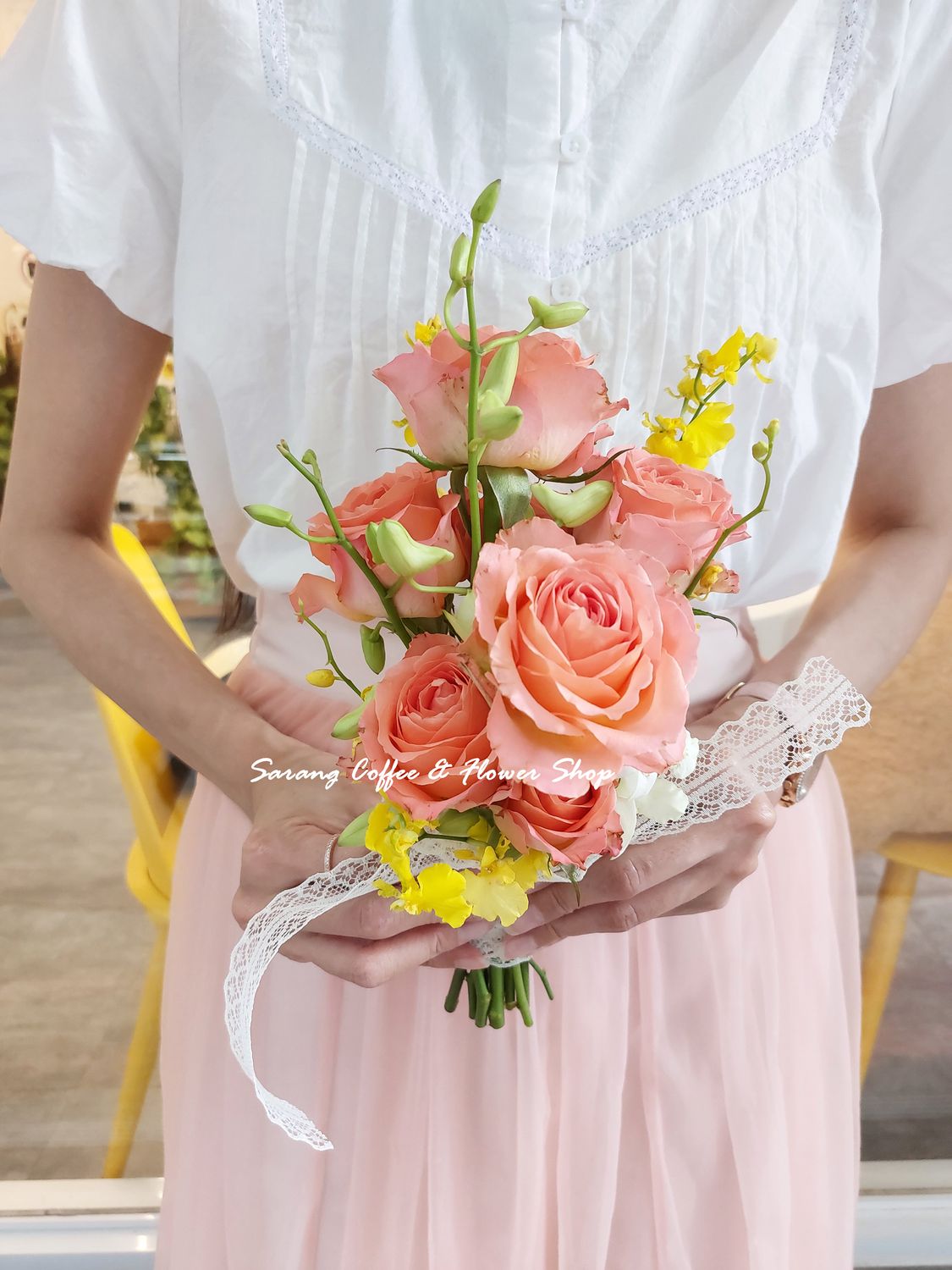 Sarang 濟洲橘甜果汁玫瑰捧花
