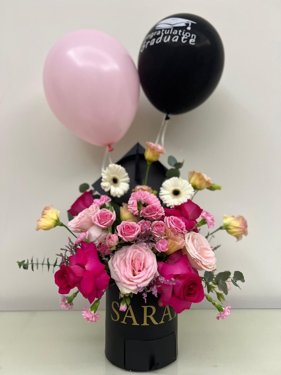 Graduation bouquet with name customization