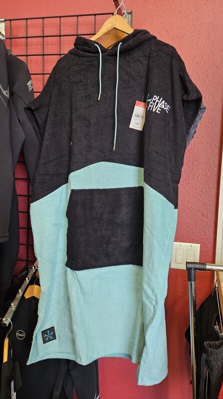 Phase 5 hooded towel Aqua