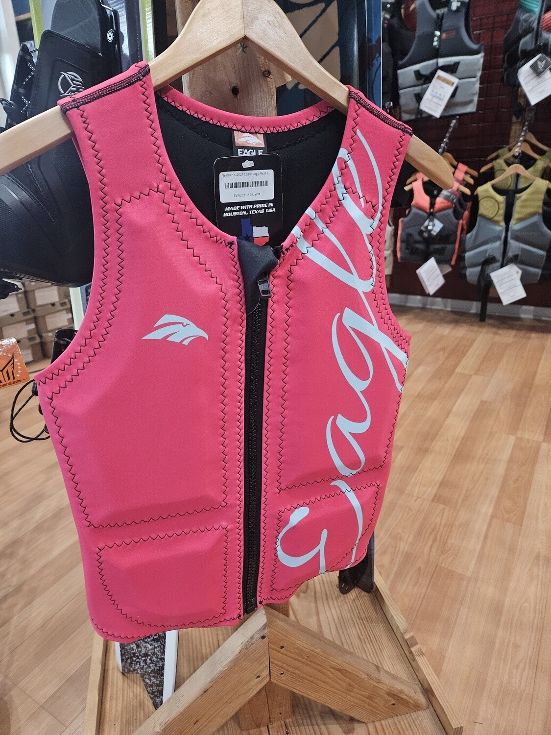 Eagle Women&#39;s Logo Vest - Large