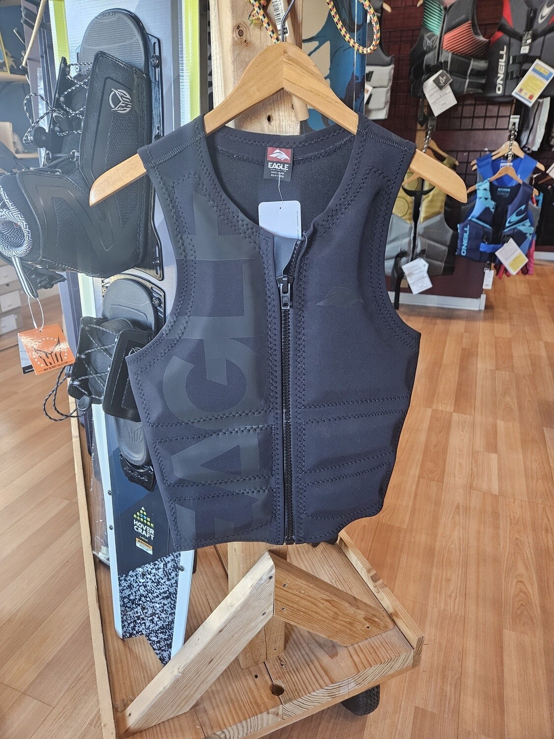 Eagle Men&#39;s Competition Vest Black - Small