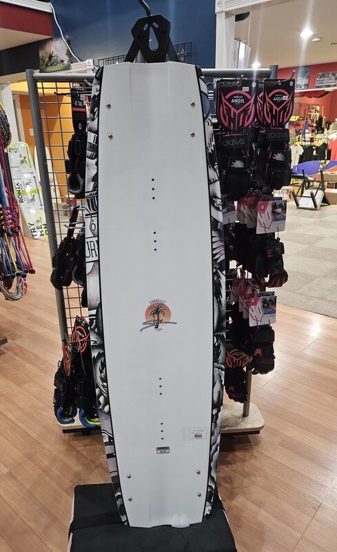 Connelly Steel Pro Model 142 Wakeboard