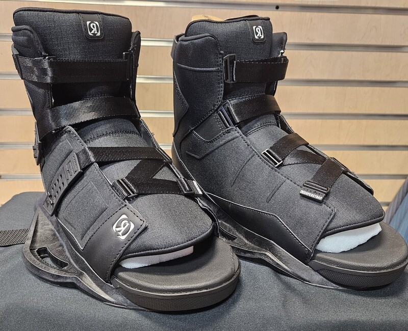 2021 Ronix Anthem Bindings Size 10.5 - 14.5