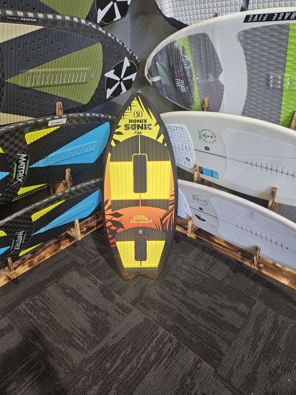 Ronix Sonic Fish Sunset Splash Surf Board